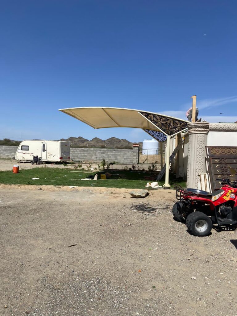 مظلات وسواتر الخرج