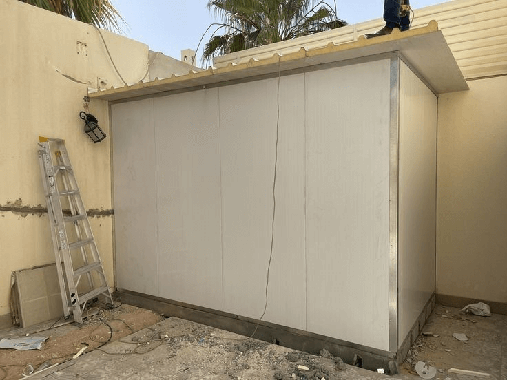 مجلس ساندوتش بانل الرياض