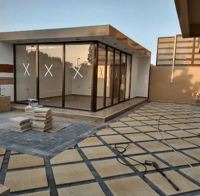 بناء ملاحق ساندوتش بانل الرياض