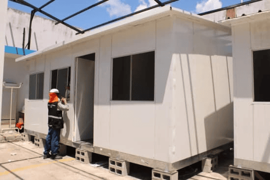 ساندوتش بانل العقيق الرياض